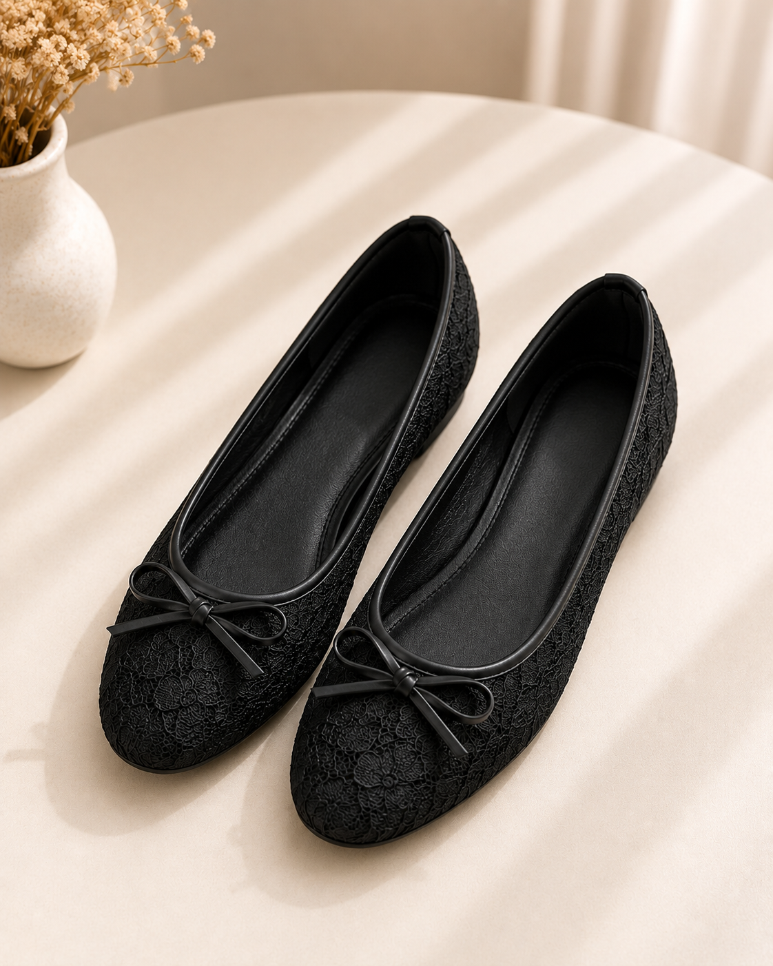 Lace flats