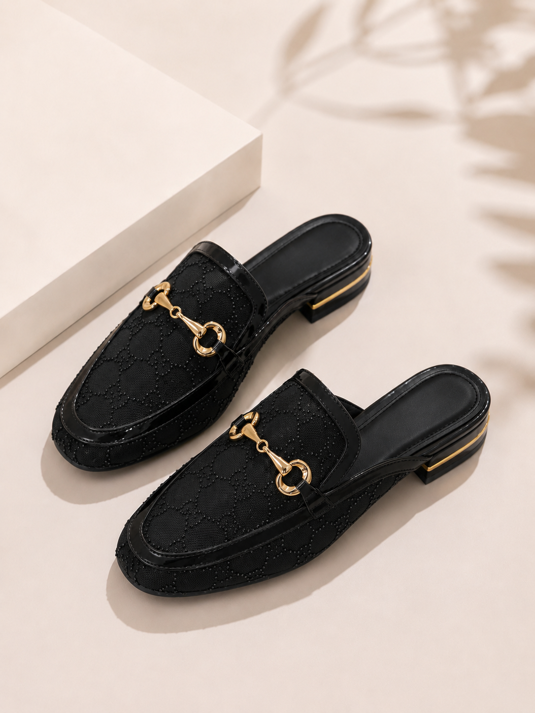 Luna Luxe Mule